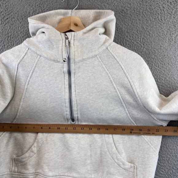 Lululemon Cropped Quarter Zip Hoodie Gray M L Thumbholes Athleisure - Picture 10 of 11
